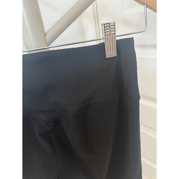 ALO YOGA High-Waist Alosoft Lounge Legging Black Size Medium - Picture 2 of 9